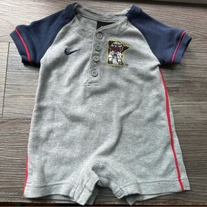 Nike Twins Gray and Blue Baby Romper size 3-6‎ months